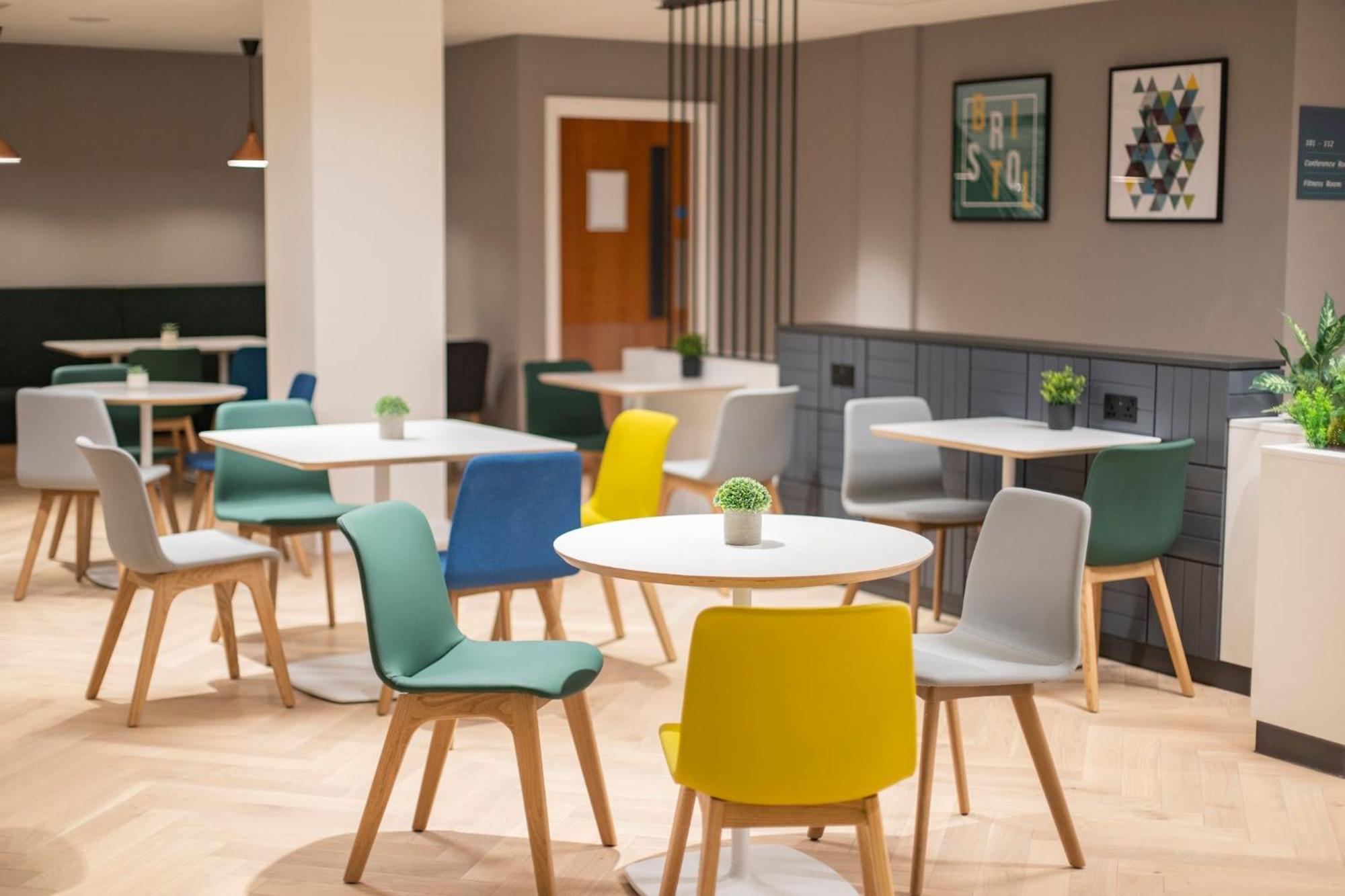 Holiday Inn Bristol Airport By Ihg Redhill  Ngoại thất bức ảnh