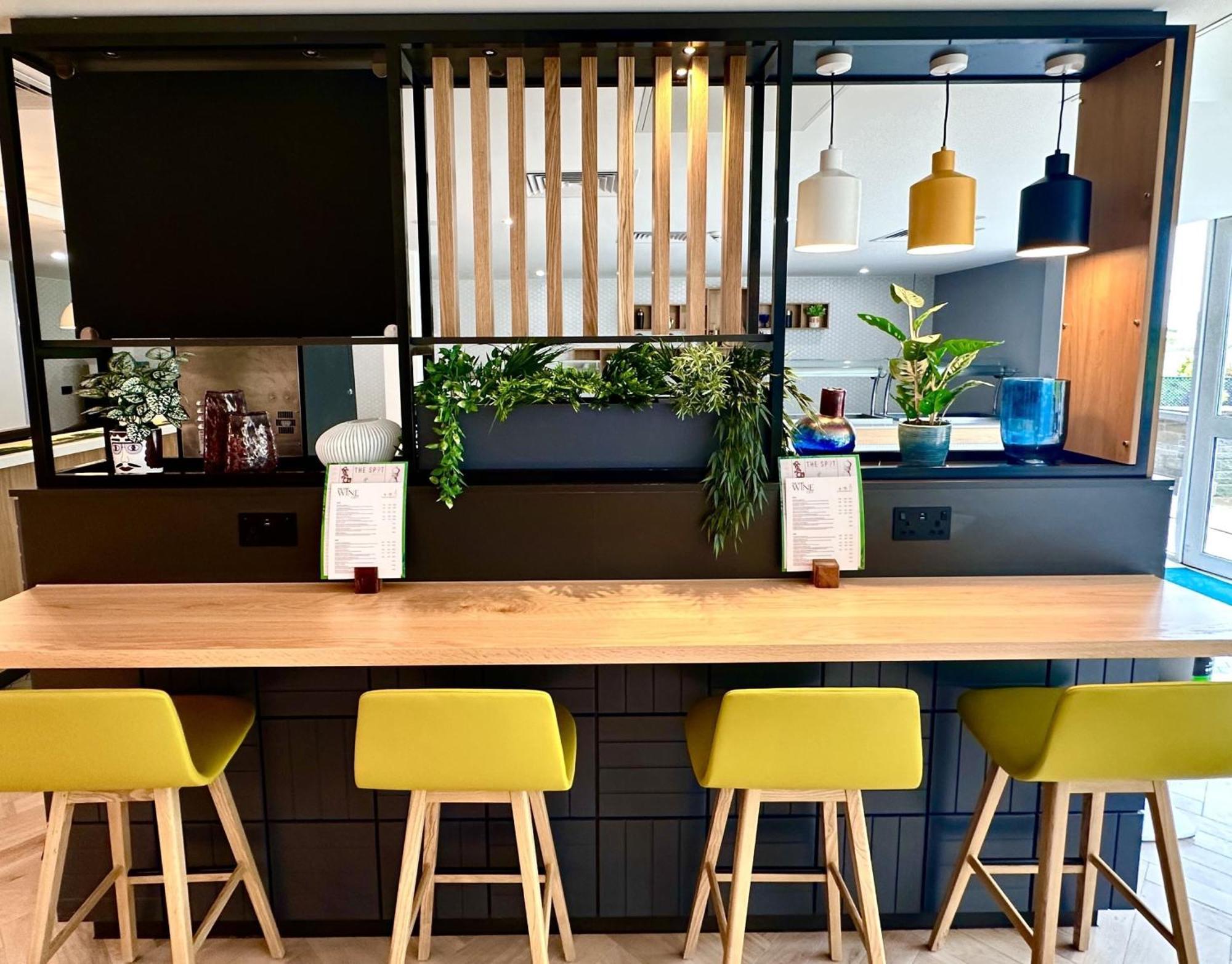 Holiday Inn Bristol Airport By Ihg Redhill  Ngoại thất bức ảnh
